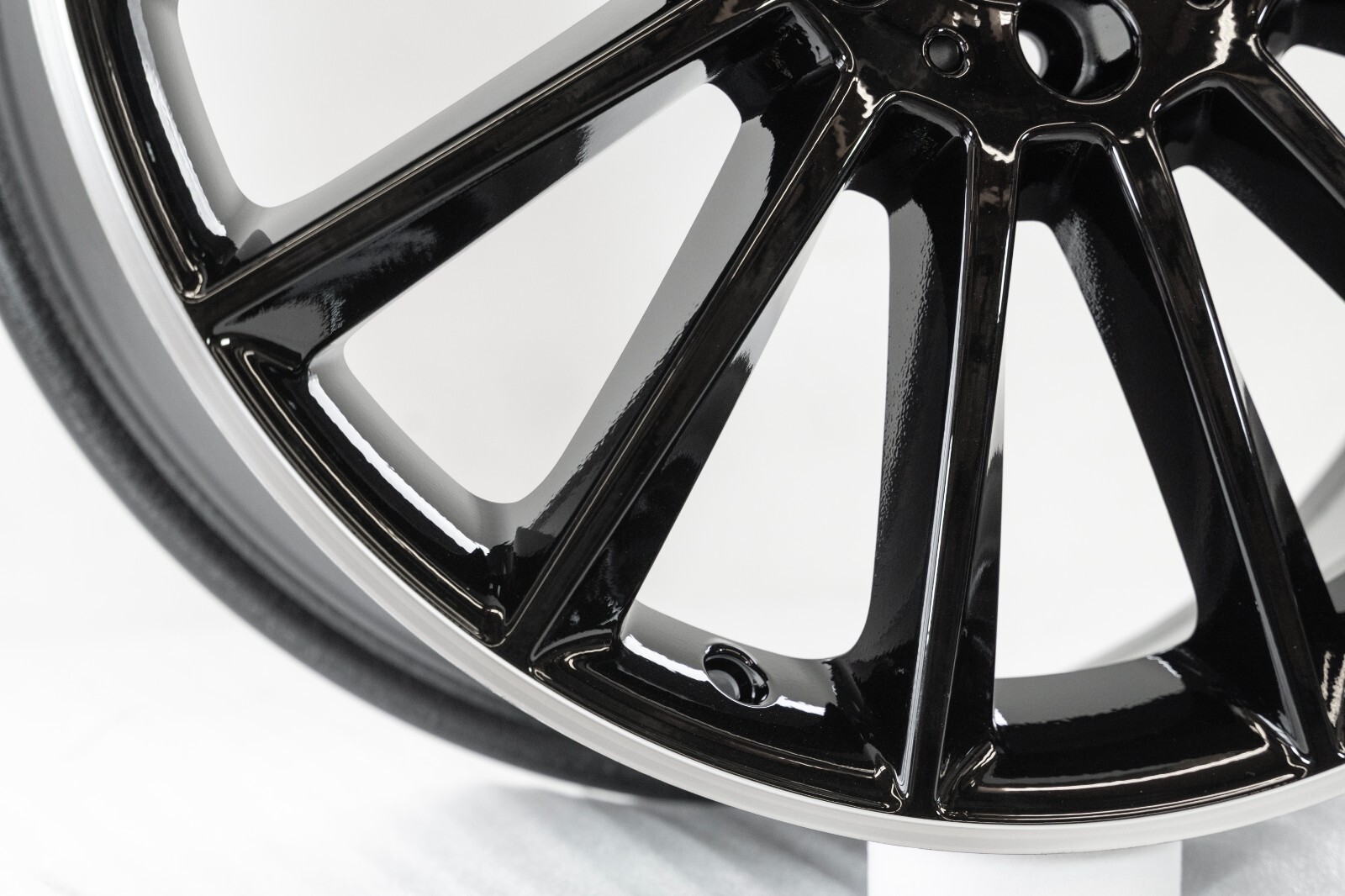 Mercedes S500 S580 20" inch Rear rim OEM 2021-2025 Genuine Original AMG wheel - Image 11