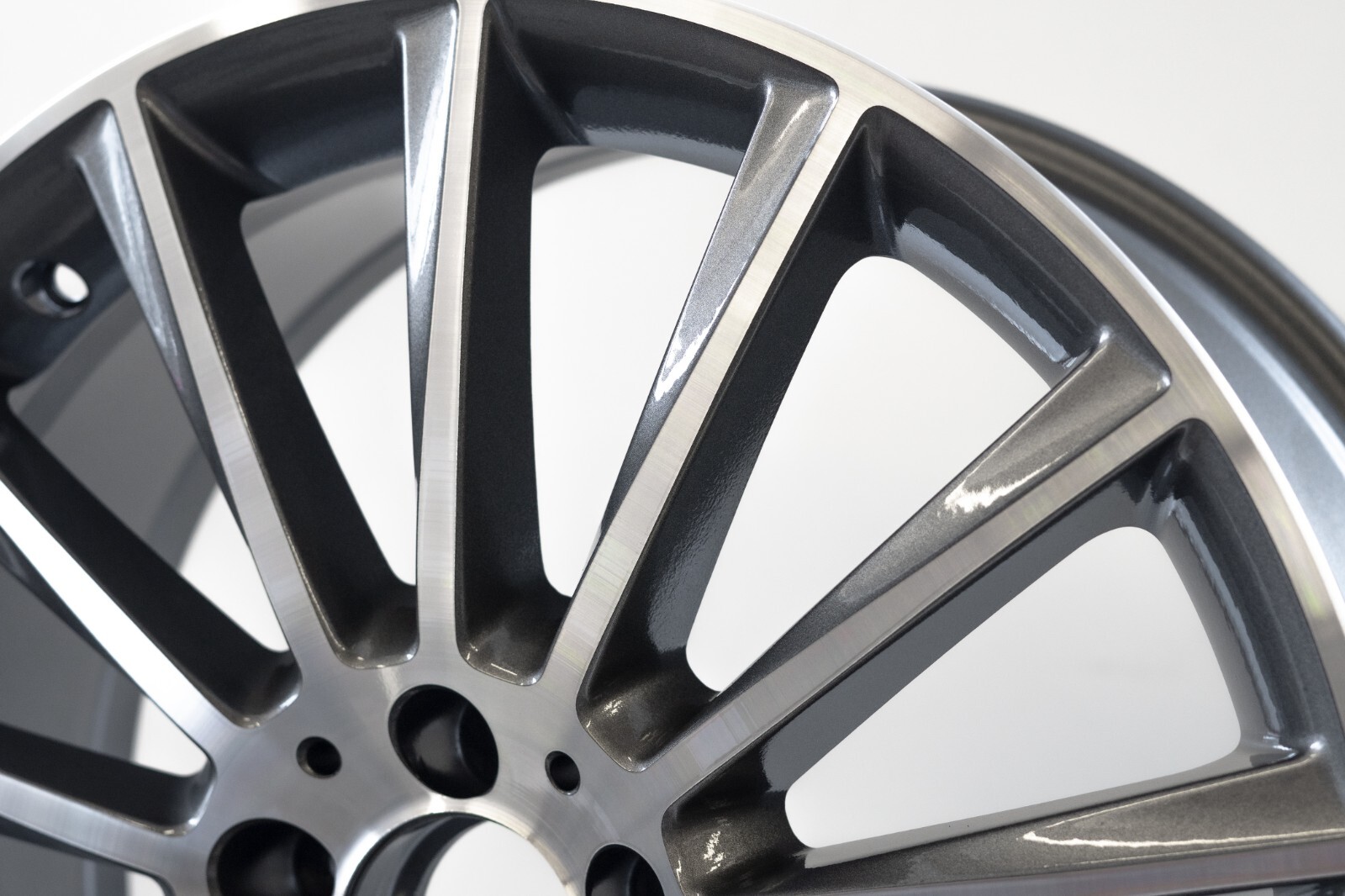 Mercedes C450 C43 AMG 19" inch Rear rim OEM 2016-2022 Genuine Original wheel - Image 6