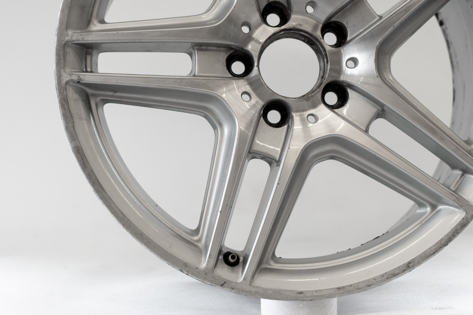 Mercedes C300 C350 18" inch Front rim OEM 2008 2009 2010 2011-2015 AMG wheel - Image 5