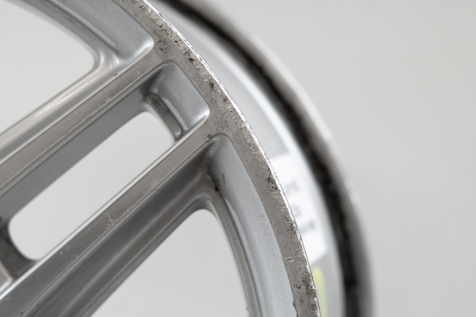Mercedes C300 C350 18" inch Front rim OEM 2008 2009 2010 2011-2015 AMG wheel - Image 7