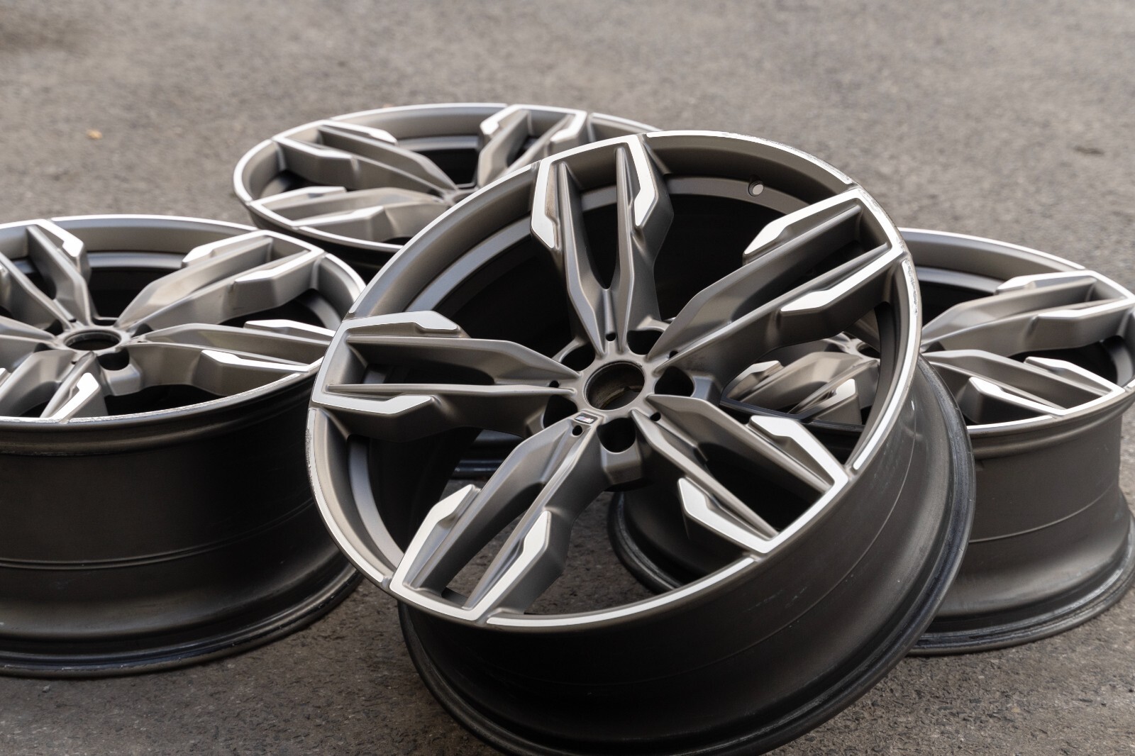 BMW X3 X4 M40i 21" inch OEM 2017 2018 2019 2020 2021 2022 2023 718M Wheel set - Image 5
