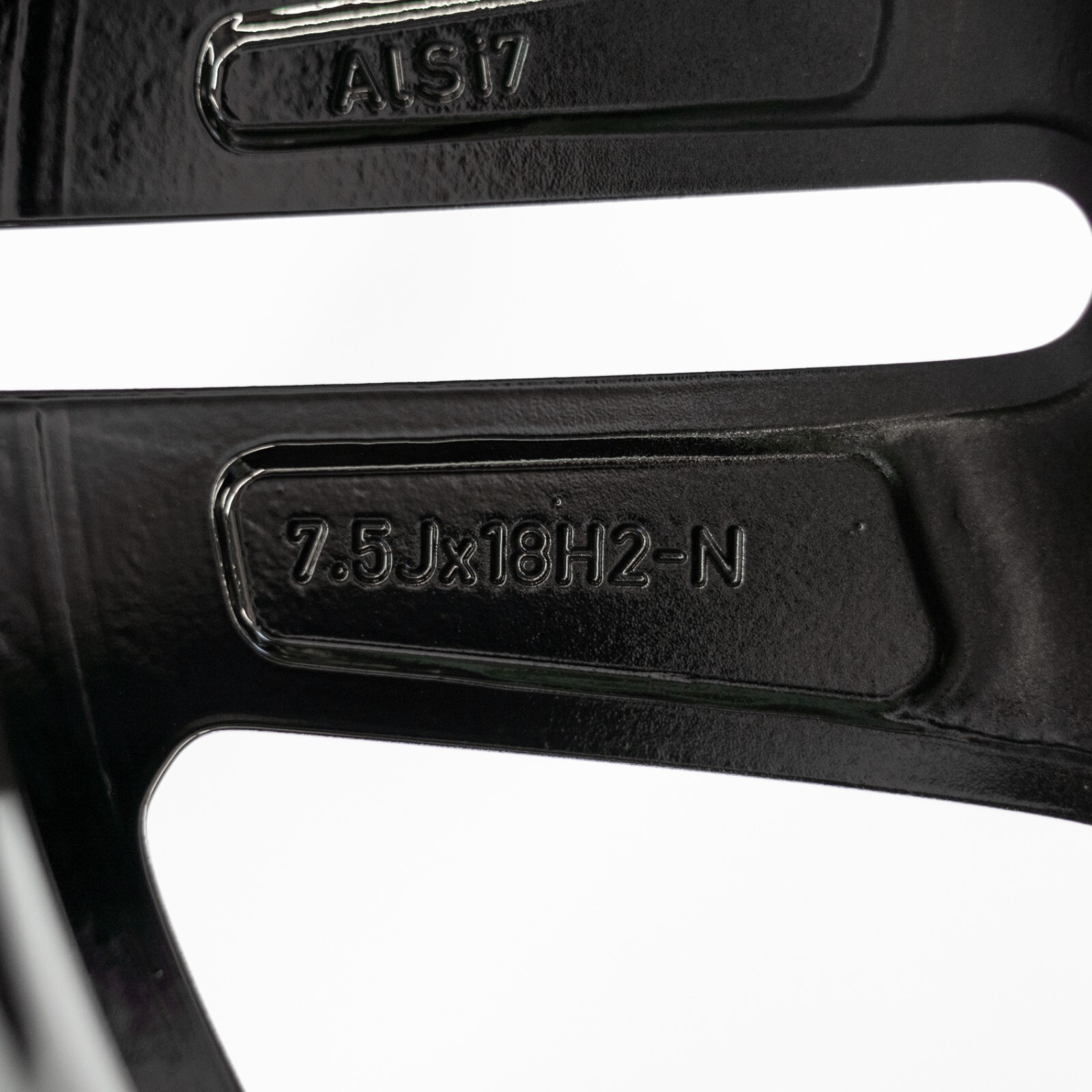 Mercedes C300 18" inch Front rim OEM 2019 2020 2021 2022 AMG ORIGINAL W205 wheel - Image 4