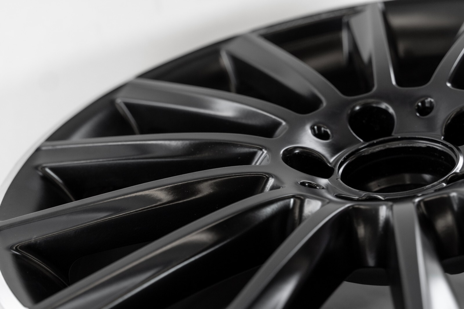 Mercedes C450 C43 AMG 19" inch Rear rim 2016 2017 2018 2019 OEM Original wheel - Image 18