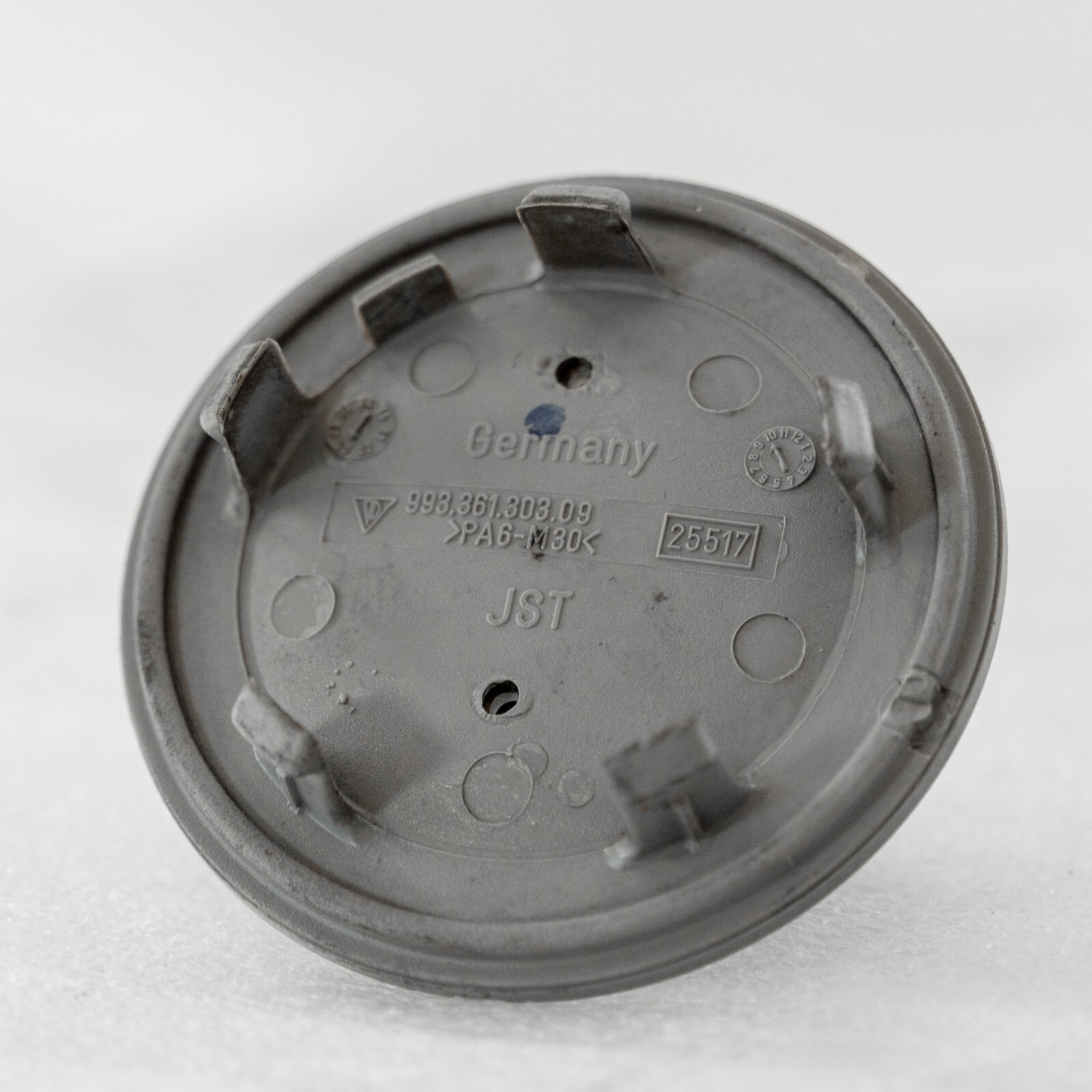 Porsche Boxster Carrara 986 993 996 911 OEM Genuine Center cap - Image 9