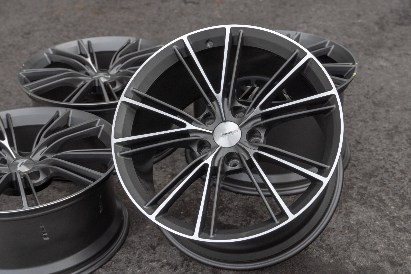 Aston Martin Vanquish 20" inch rim OEM 2012-2018 Genuine Forged wheel set of 4 – Image 15