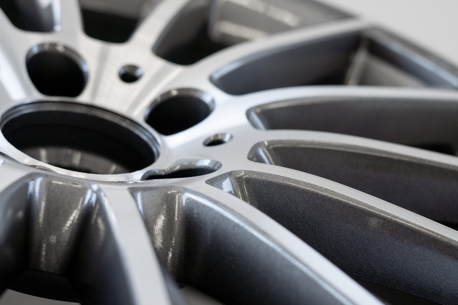 Mercedes C300 C400 19" inch rear rim OEM 2015-2022 Genuine Original AMG wheel - Image 11