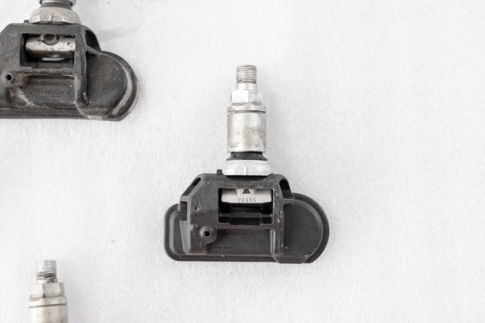 Mercedes CLA250 ML550 C350 E350 Sprinter OEM Genuine Tire TPMS Sensor Set of 4 - Image 5