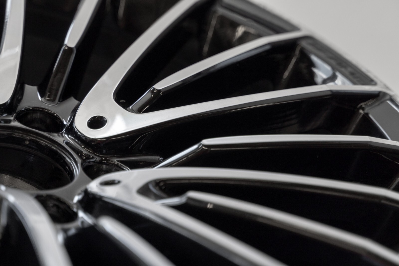 Mercedes CLS53 AMG 20" inch Front Rim OEM 2019 2020 2021 2022 2023 AMG Wheel - Image 17