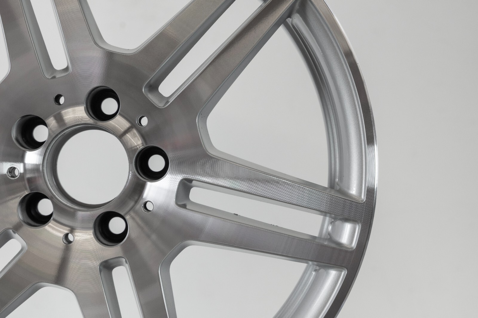 Mercedes E350 E550 Coupe 18" inch rim OEM 2010 2011 2012 2013 Genuine Wheel – Image 4