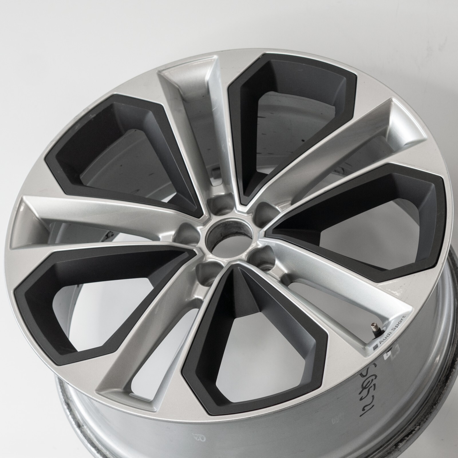 Audi Q5 SQ5 21" inch Rim OEM 2020 2021 2022 2023 Genuine Original Wheel
