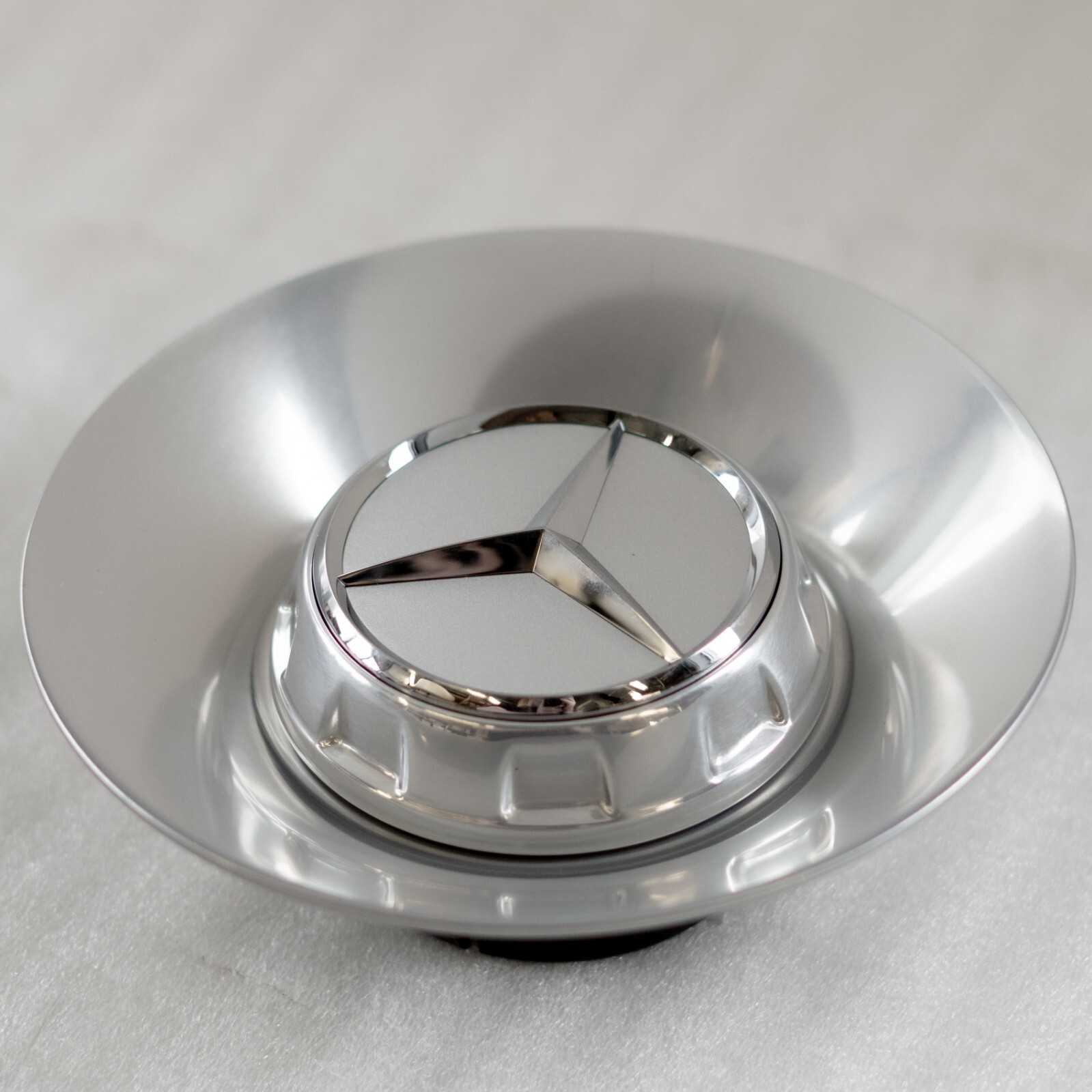 Mercedes Benz S63 S65 AMG Wheel Hub Center cap OEM 2014 2015 2016 2017 2018