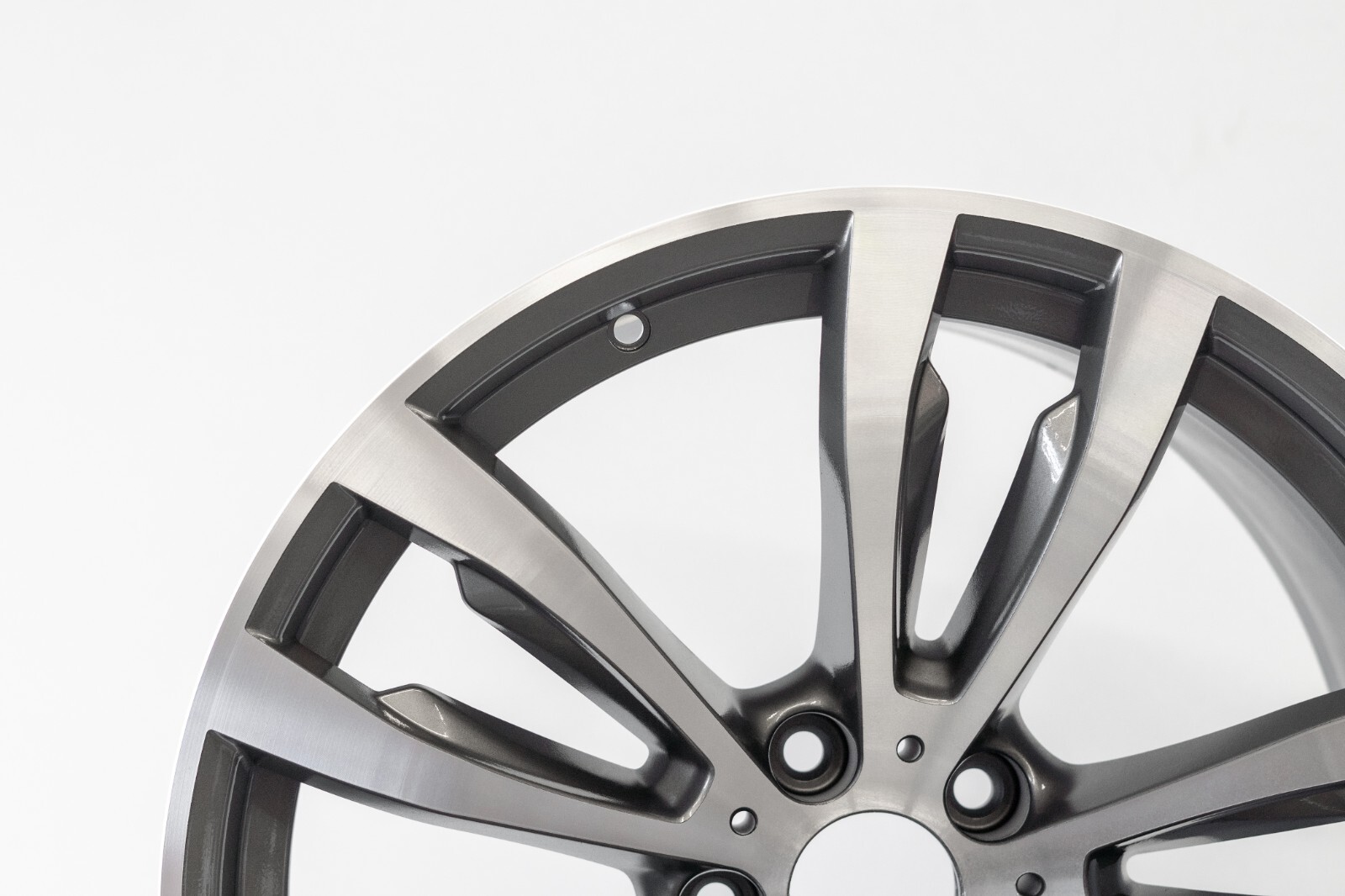 BMW X5 X6 20" inch REAR Rim OEM 2012 2013 2014 2015 2016 2017 2018 469 wheel - Image 3