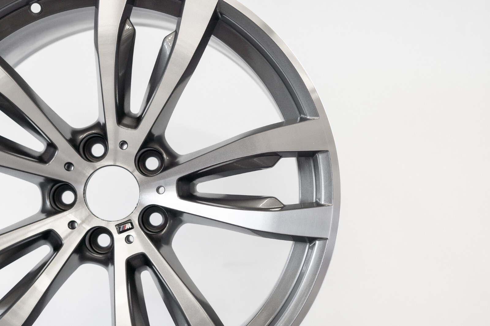 BMW X5 X6 20" inch REAR Rim OEM 2012 2013 2014 2015 2016 2017 2018 469 wheel - Image 4