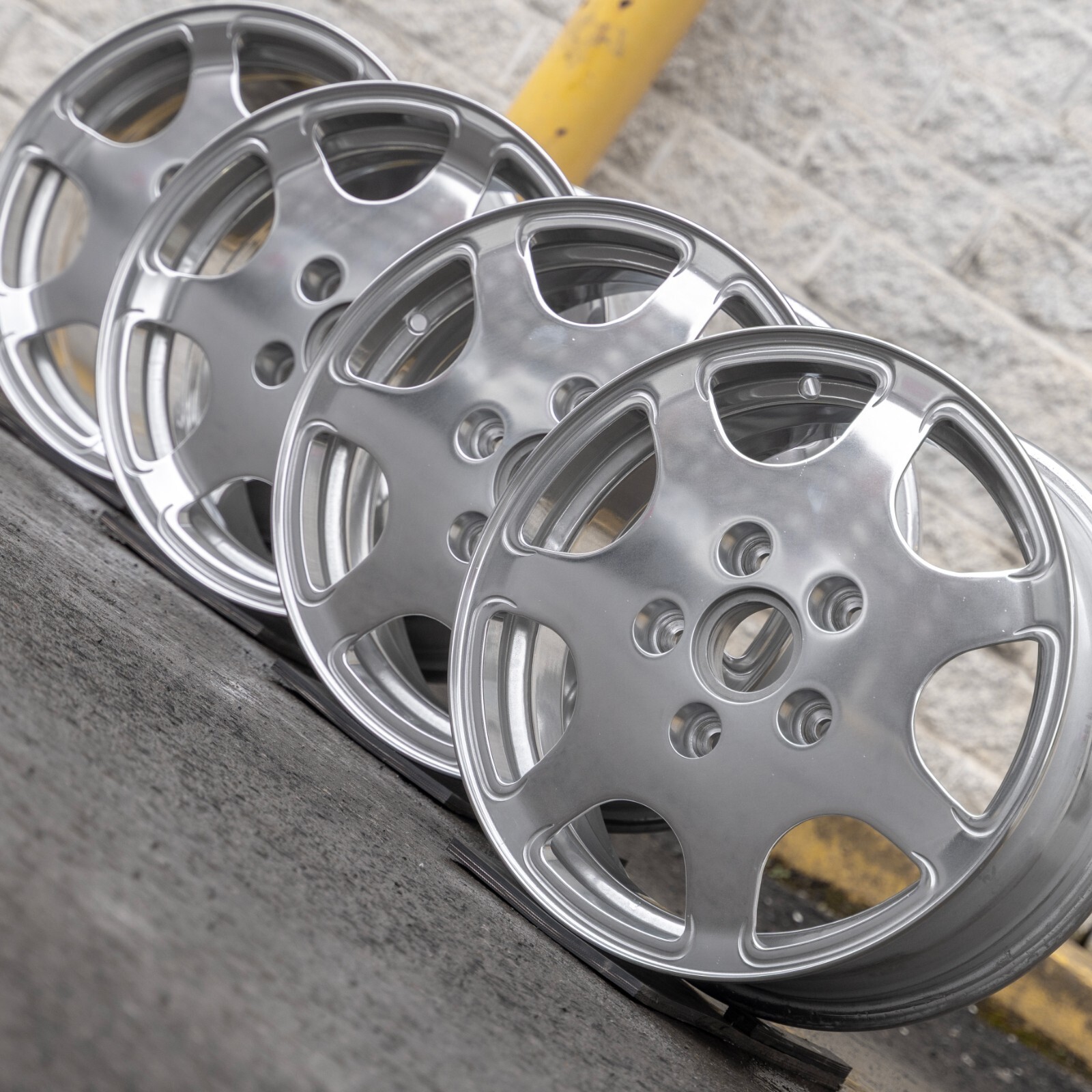 Porsche 928 944 951 Turbo 16" inch Fuchs Genuine Forged Club Sport Wheel SET