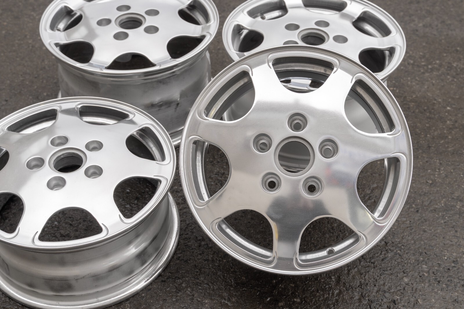 Porsche 928 944 951 Turbo 16" inch Fuchs Genuine Forged Club Sport Wheel SET - Image 11