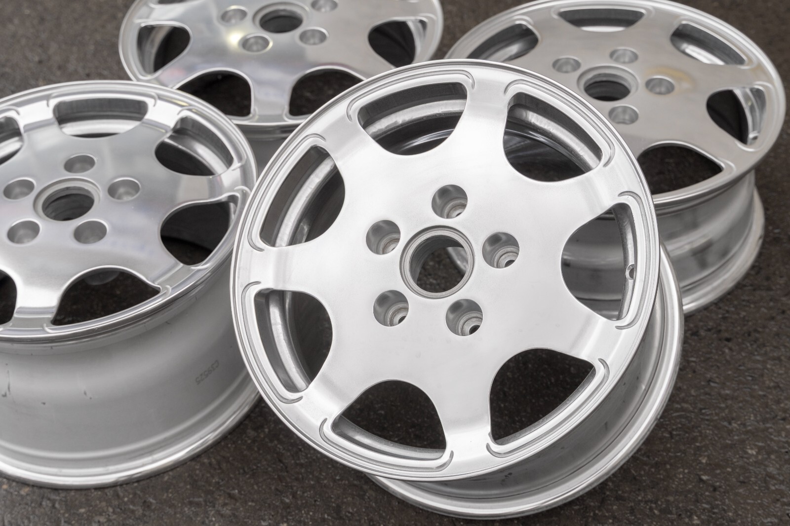 Porsche 928 944 951 Turbo 16" inch Fuchs Genuine Forged Club Sport Wheel SET - Image 18