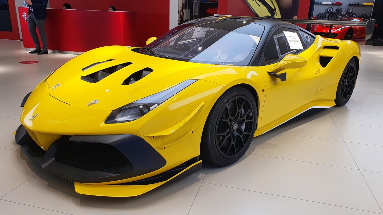 Ferrari 488 Challenge EVO 19" inch Front rim OEM Forged Genuine Original Wheel – Image 3