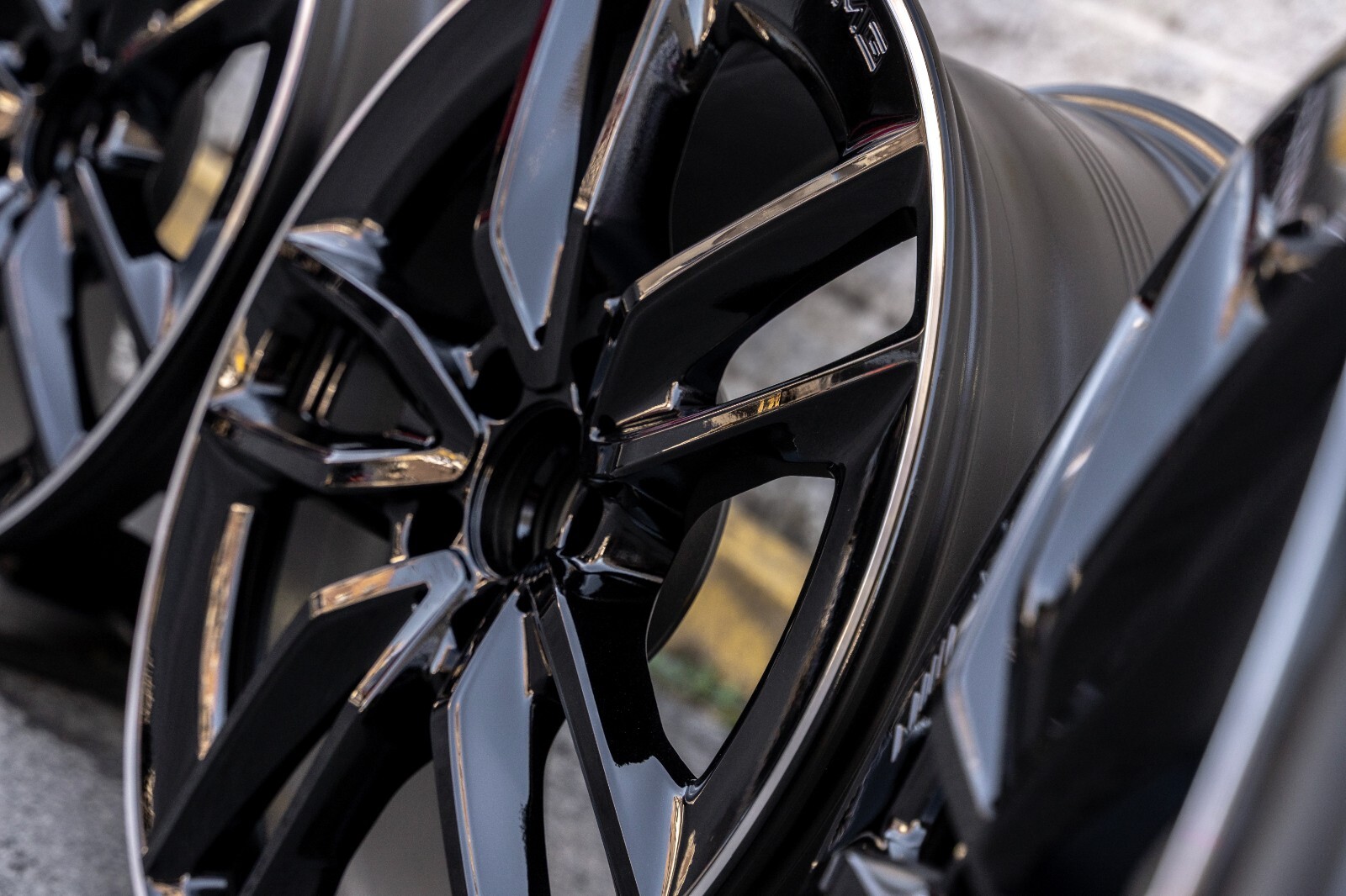 Mercedes C300 C450 C43 AMG 19" Inch OEM 2015-2022 Genuine Original wheel set - Image 9