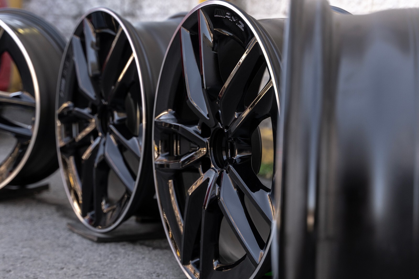 Mercedes C300 C450 C43 AMG 19" Inch OEM 2015-2022 Genuine Original wheel set - Image 14