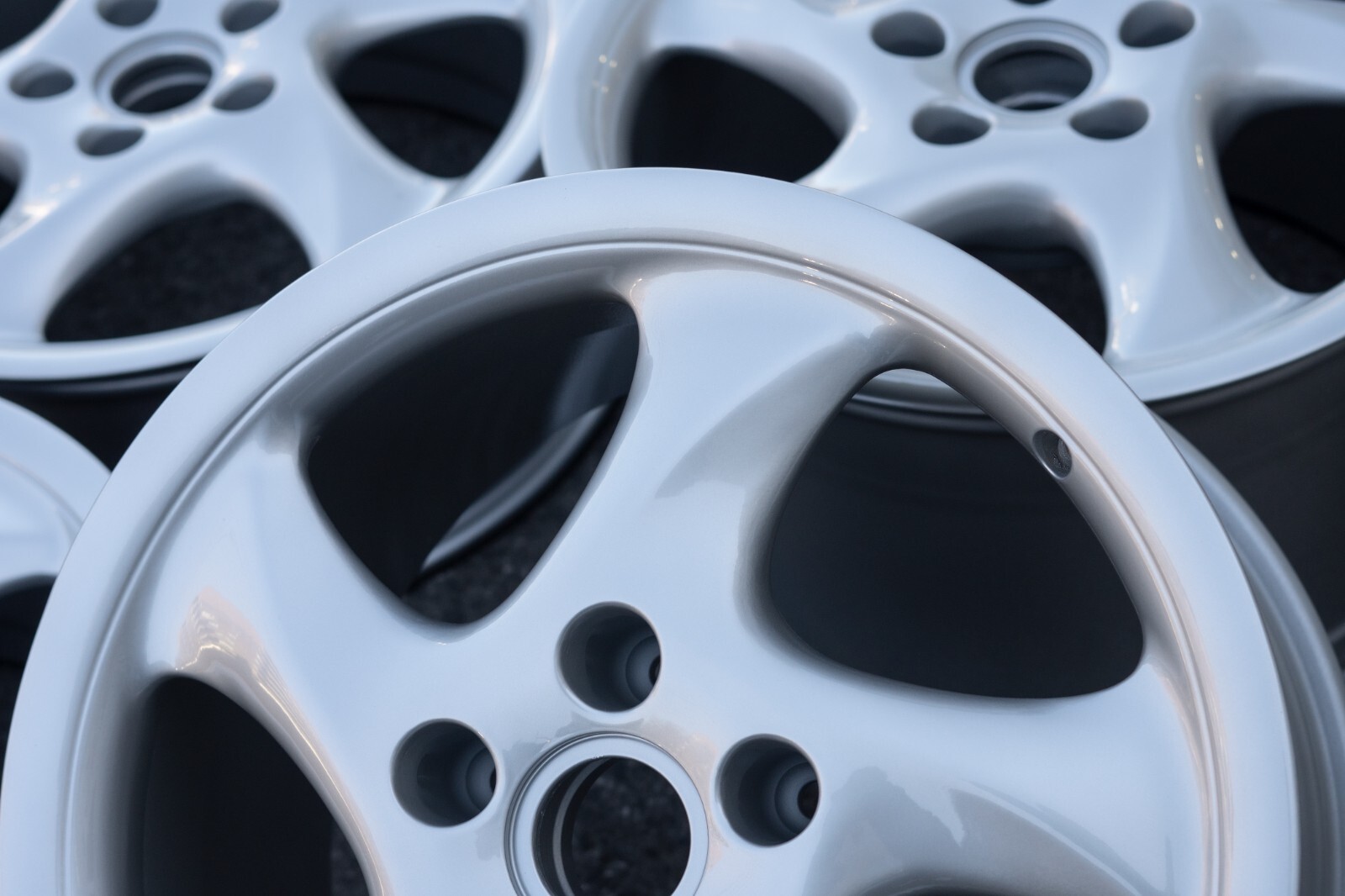 Porsche 911 993 996 Carrera 18" inch rim OEM Hollow Spoke Narrow body Wheel SET - Image 13