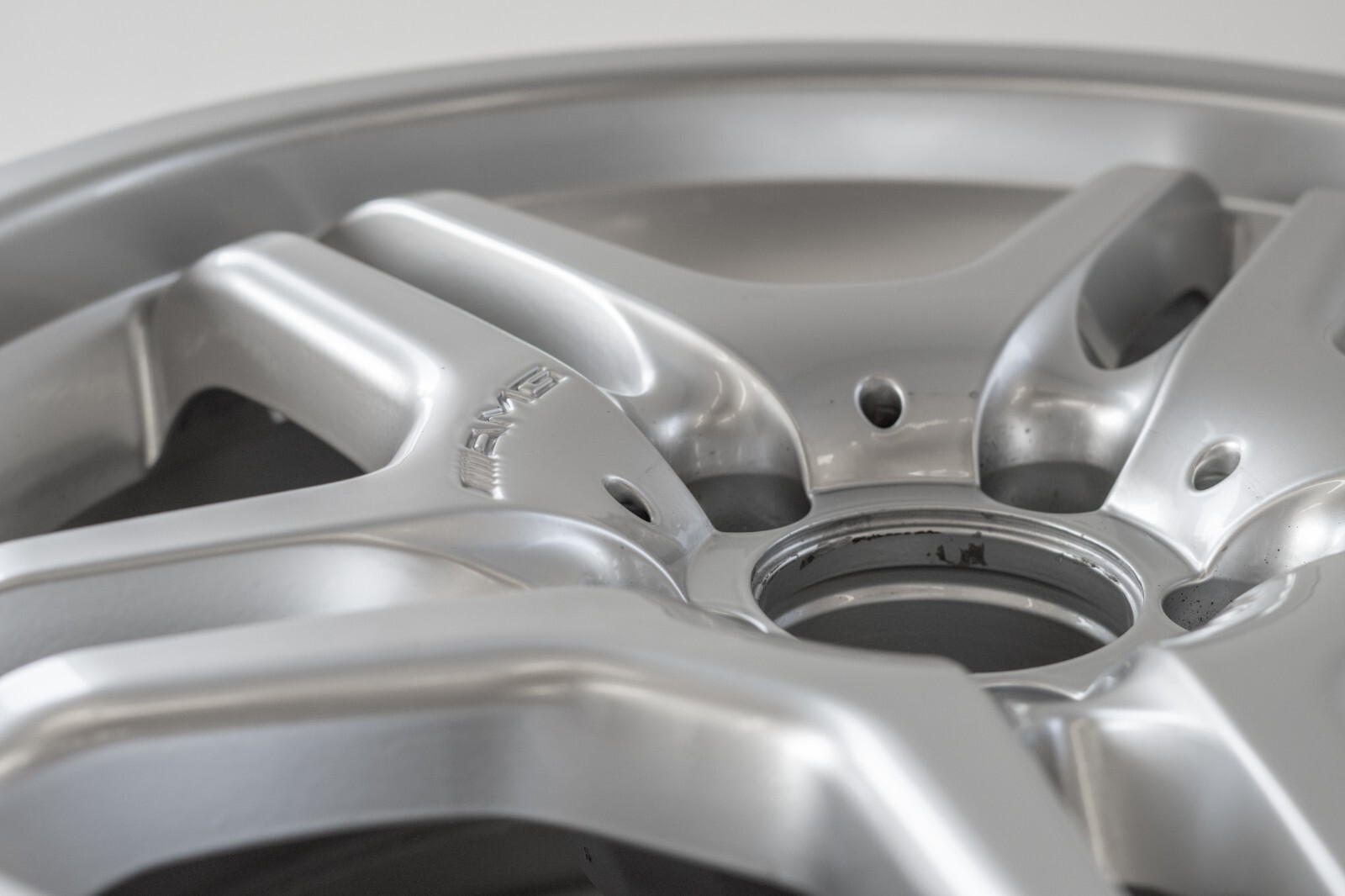 Mercedes CLK550 CLK55 CLK63 AMG 18" inch REAR rim OEM 2006 2007 2008 2009 NOTE - Image 14