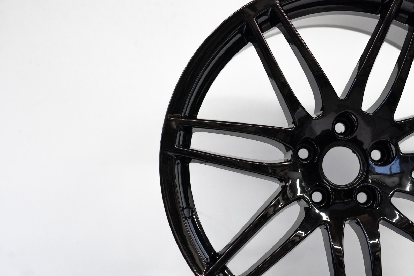 Audi RS4 19" inch rim OEM 2007 2008 Genuine Original Mag wheel 8E0601025BE - Image 4