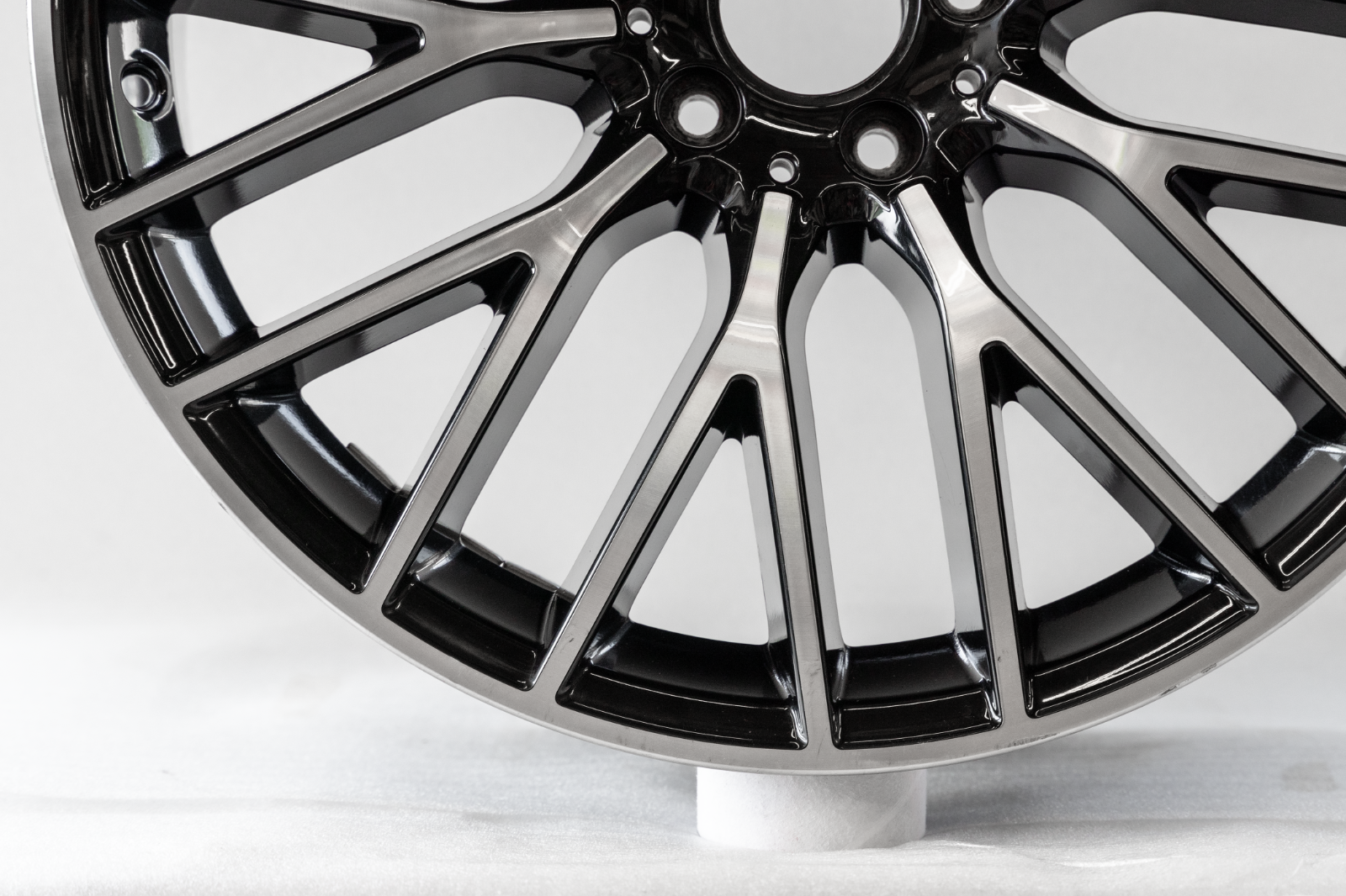 Mercedes S500 S580 20" inch Front rim OEM 2022 2023 2024 Genuine Original wheel - Image 5