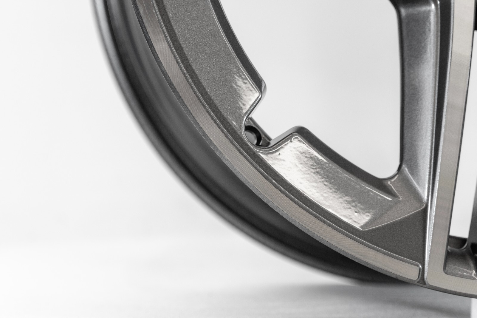 Mercedes GLS450 GLS580 21" inch Rear Rim 2020 2021 2022 2023 2024 Genuine Wheel - Image 12