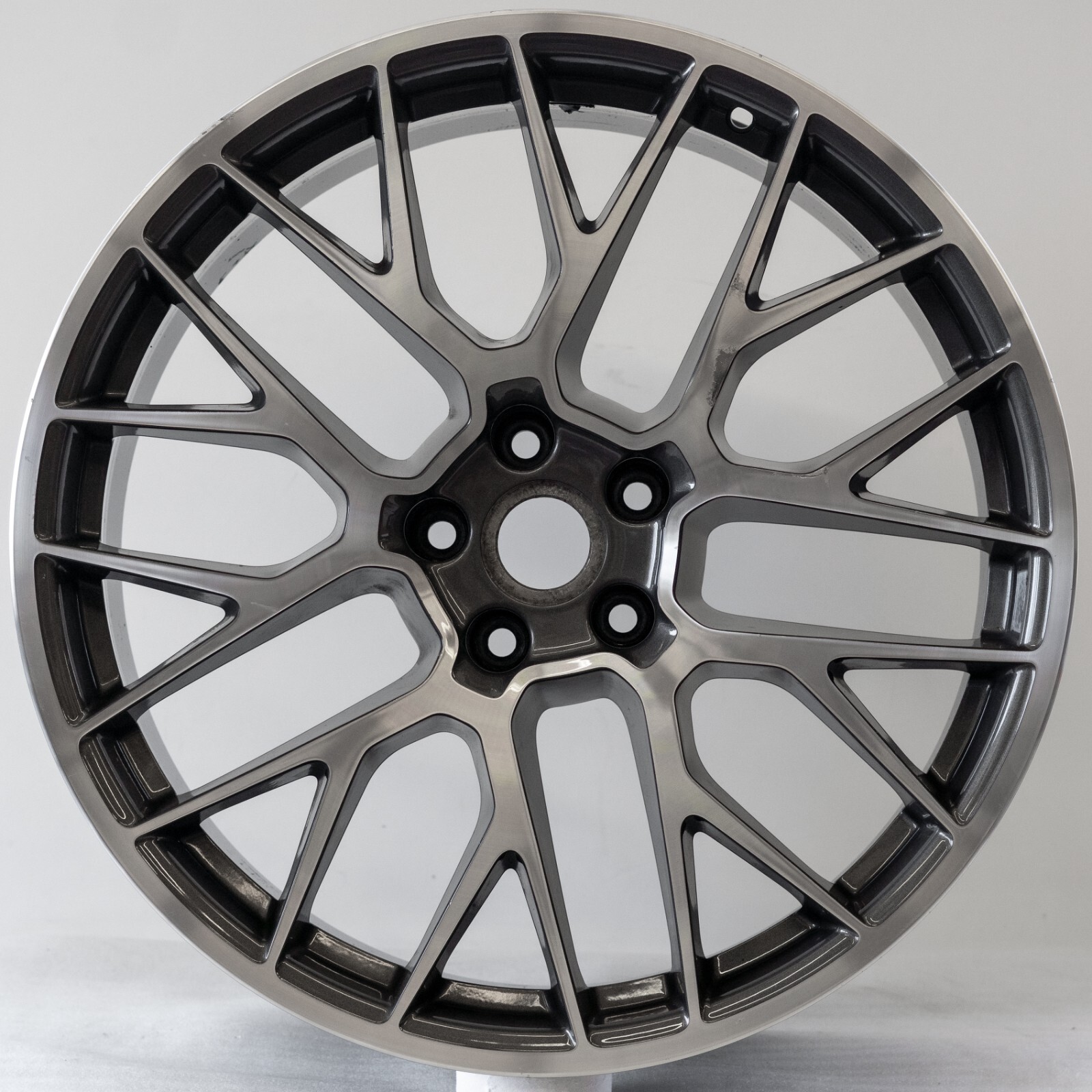 Porsche Macan 20" inch Front rim OEM 2015 2016 2017 2018 RS Spyder Wheel - Image 2