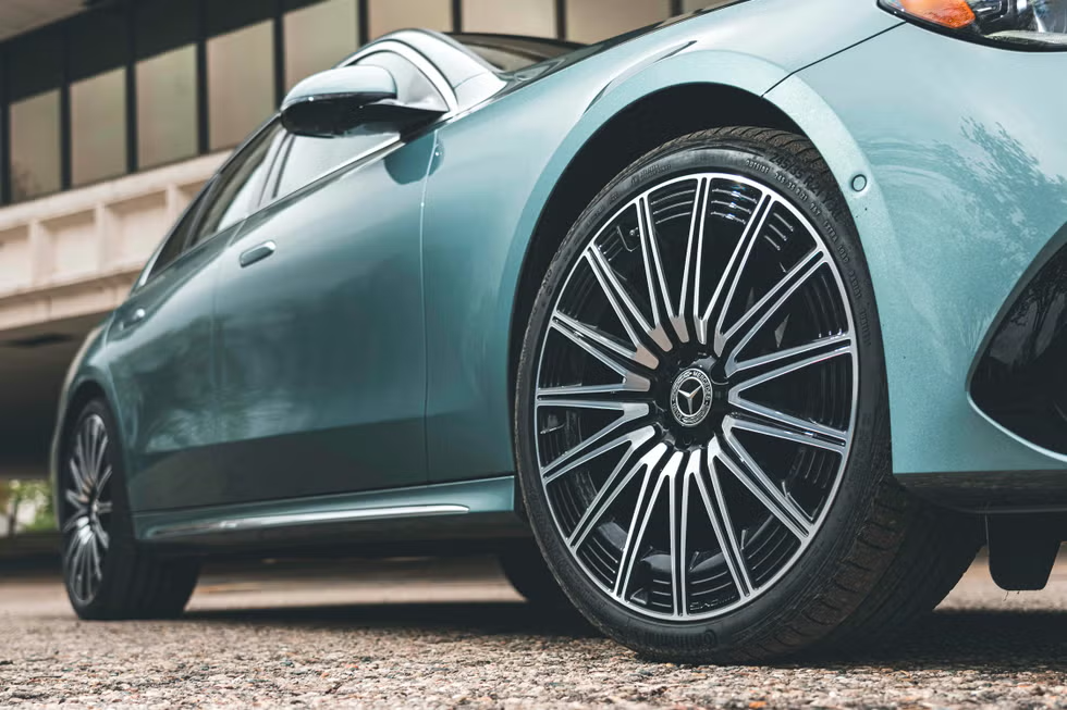 Mercedes E350 E450 21" inch rim OEM 2024 2025 Genuine Original AMG Wheel Set - Image 4