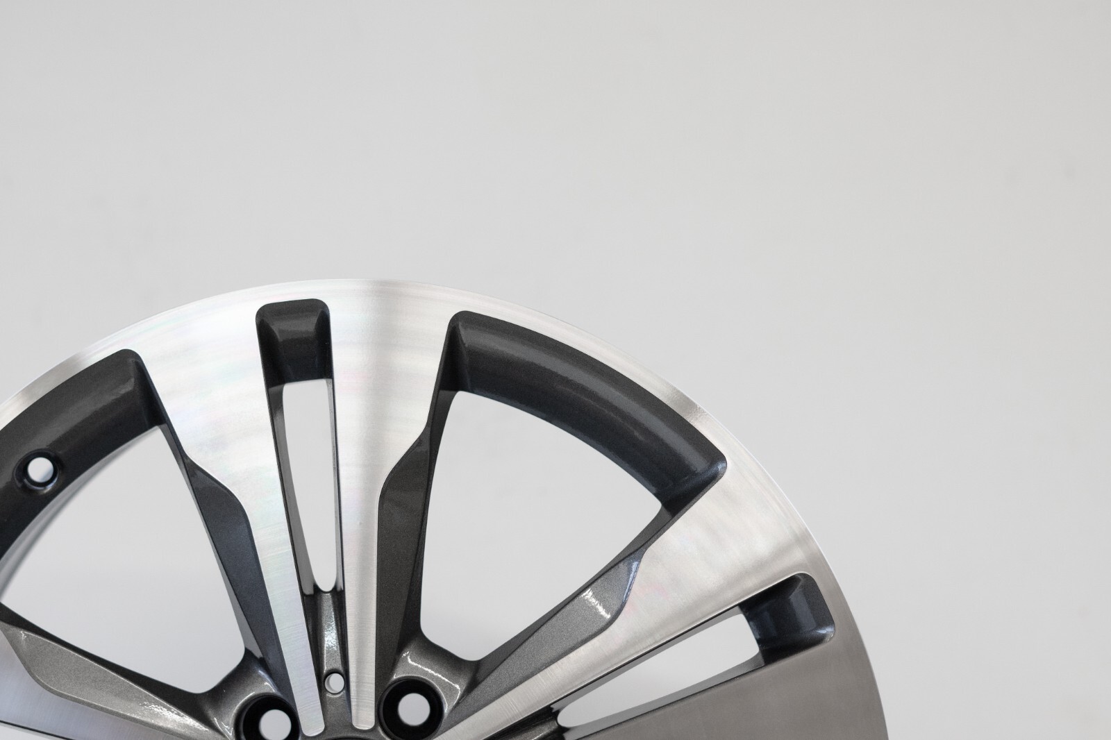 Mercedes E350 E550 Coupe 18" inch Front rim OEM 2010 2011 2012 2013 Wheel – Image 3