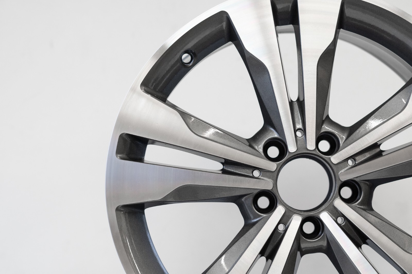 Mercedes E350 E550 Coupe 18" inch Front rim OEM 2010 2011 2012 2013 Wheel – Image 4