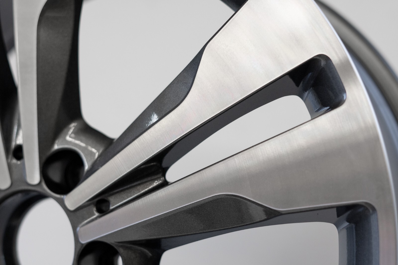 Mercedes E350 E550 Coupe 18" inch Front rim OEM 2010 2011 2012 2013 Wheel – Image 6