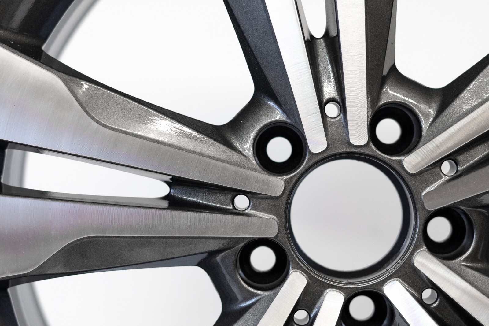 Mercedes E350 E550 Coupe 18" inch Front rim OEM 2010 2011 2012 2013 Wheel – Image 8