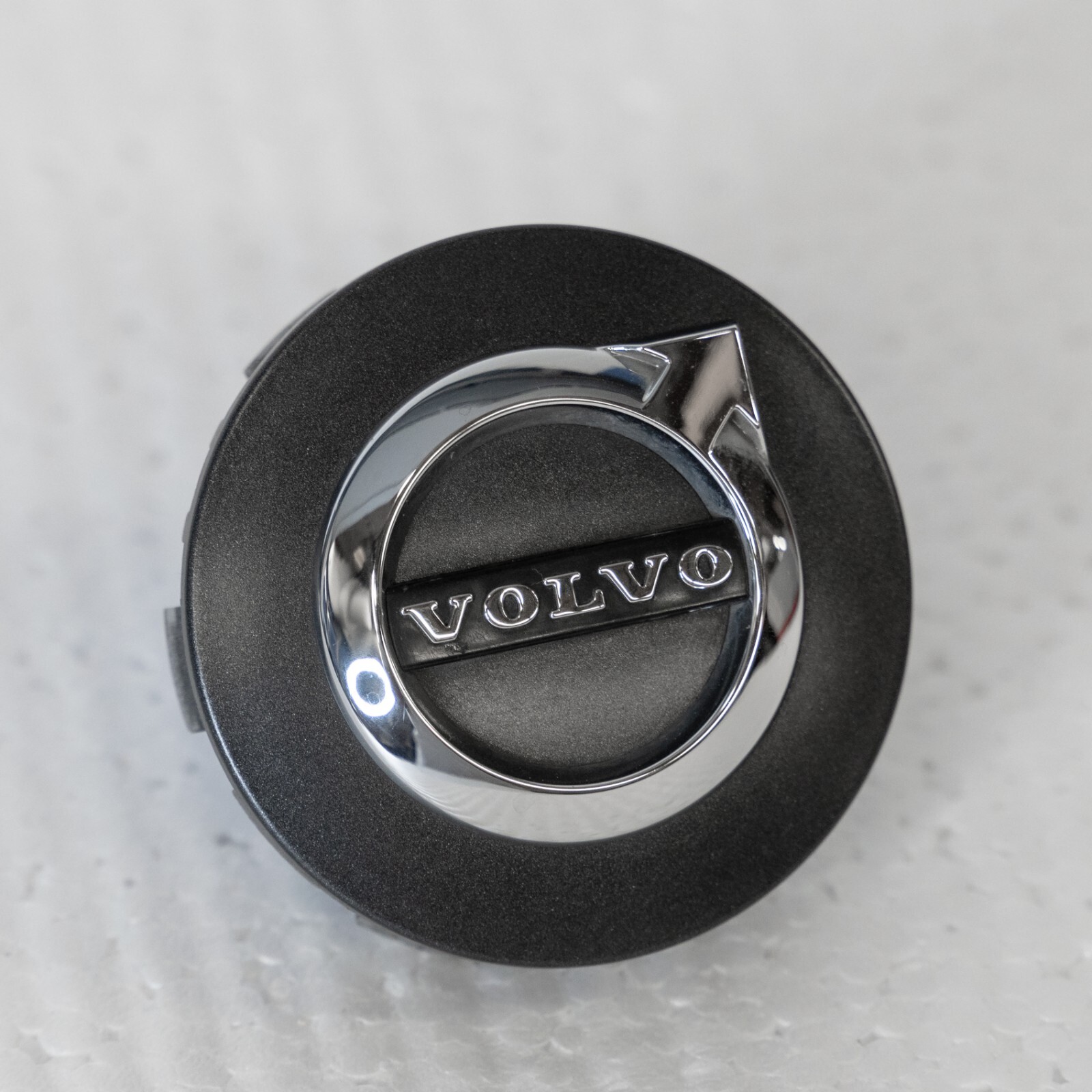 Volvo S60 S90 V60 V90 XC60 XC90 Center cap set Genuine Original Black – Image 4