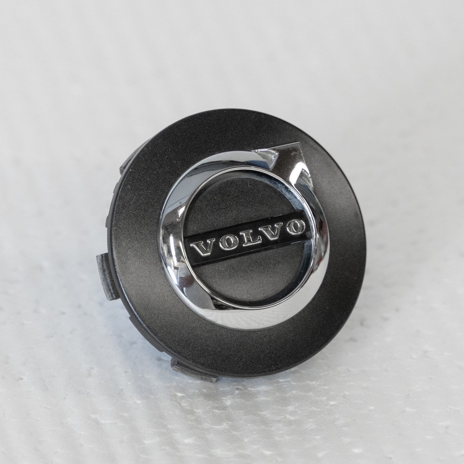 Volvo S60 S90 V60 V90 XC60 XC90 Center cap set Genuine Original Black – Image 10