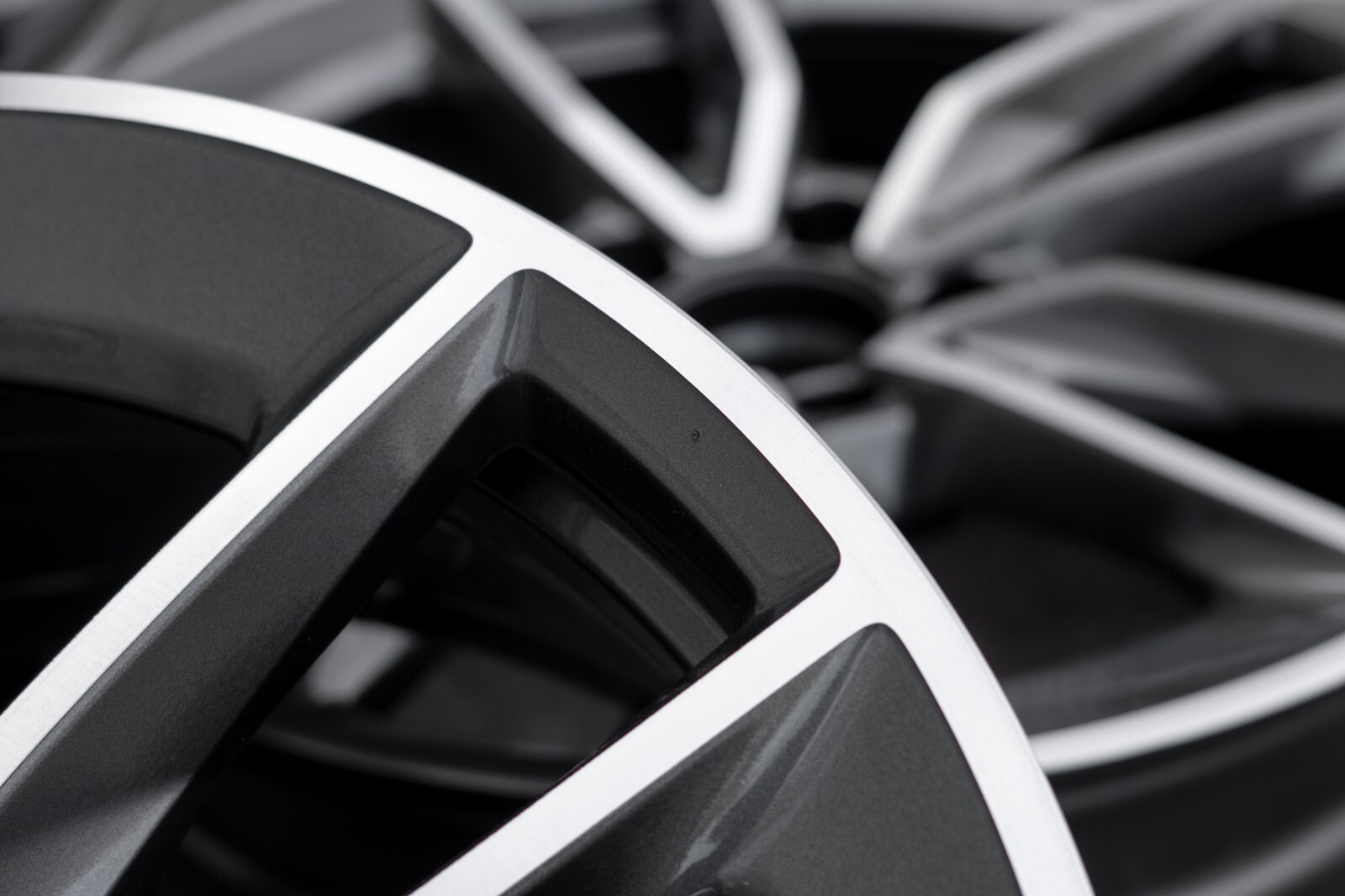 Mercedes C300 C450 C43 AMG 19" Inch OEM 2015-2022 Genuine Original wheel set – Image 10
