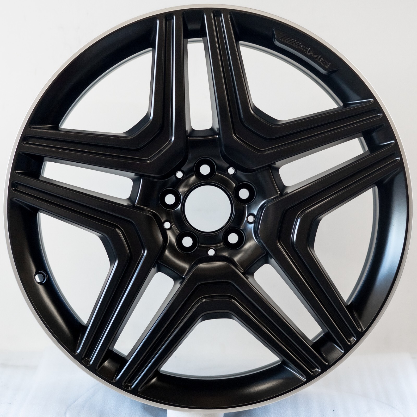 Mercedes ML63 AMG 21" inch rim OEM 2012 2013 2014 2015 Genuine Factory Wheel - Image 2