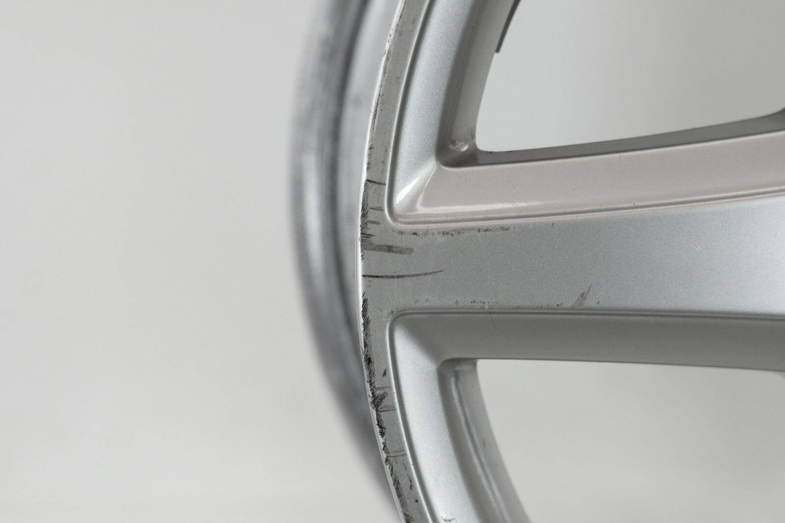 Mercedes E350 E500 E550 18" Front rim OEM 2007 2008 2009 Genuine Factory Wheel – Image 12