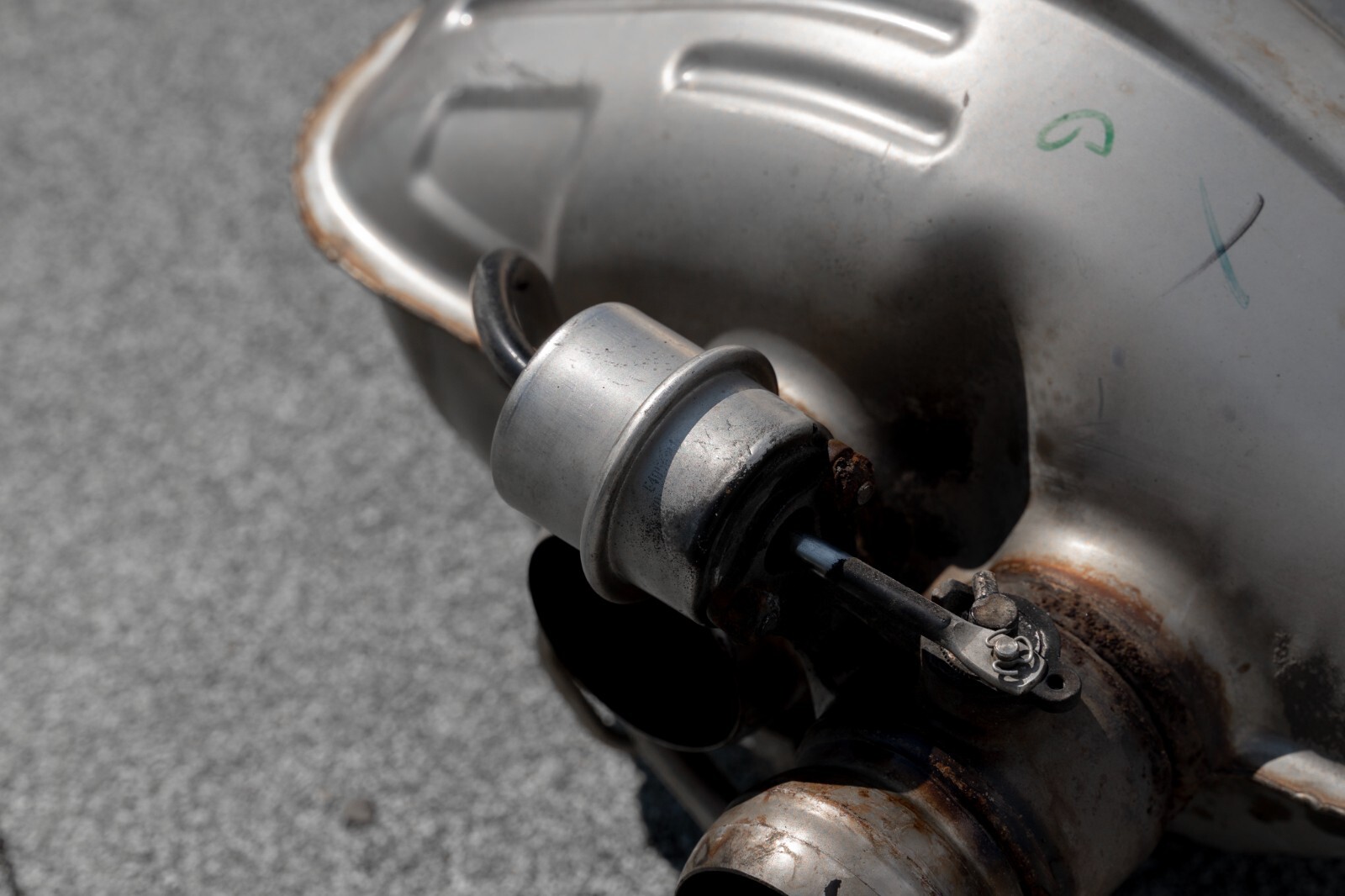 Porsche Panamera GTS Right Sport Exhaust muffler OEM 2010-2016 Genuine Original - Image 8