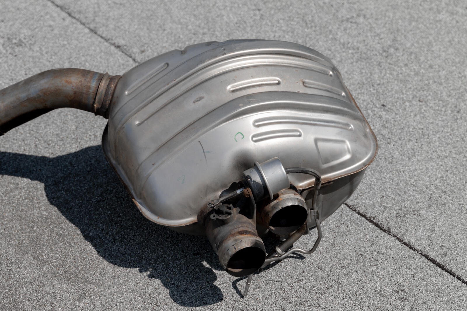 Porsche Panamera GTS Left Sport Exhaust muffler OEM 2010-2016 Genuine Original – Image 2