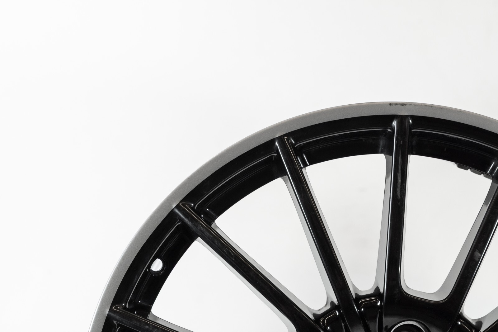 Porsche Panamera GTS 20" inch Front rim OEM 2009-2016 Genuine Original Wheel - Image 3