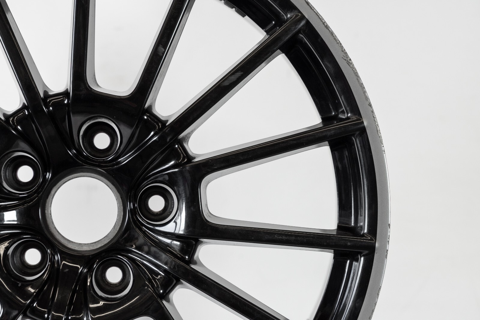 Porsche Panamera GTS 20" inch Front rim OEM 2009-2016 Genuine Original Wheel - Image 4