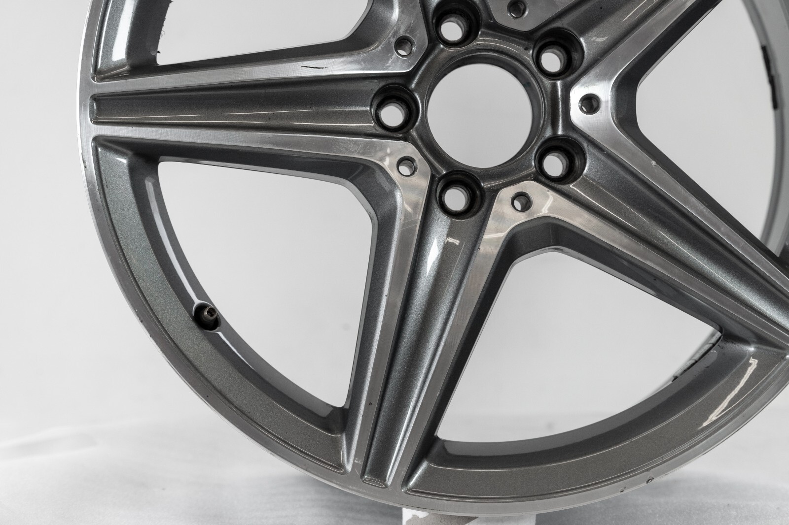 Mercedes E300 E400 18" inch Front Rim OEM 2017 2018 2019 2020 Genuine wheel – Image 5