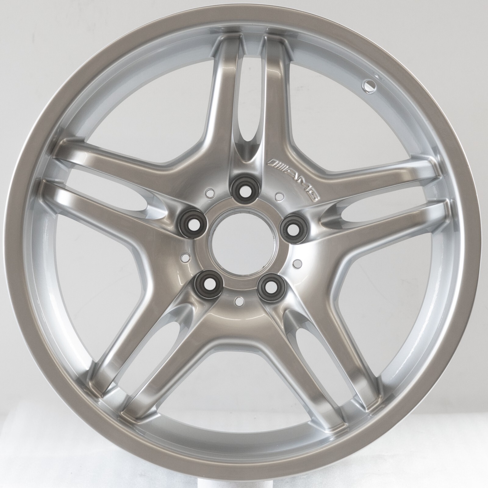 Mercedes CLK550 CLK55 CLK63 AMG 18" inch REAR rim OEM 2006 2007 2008 2009 Wheel - Image 2