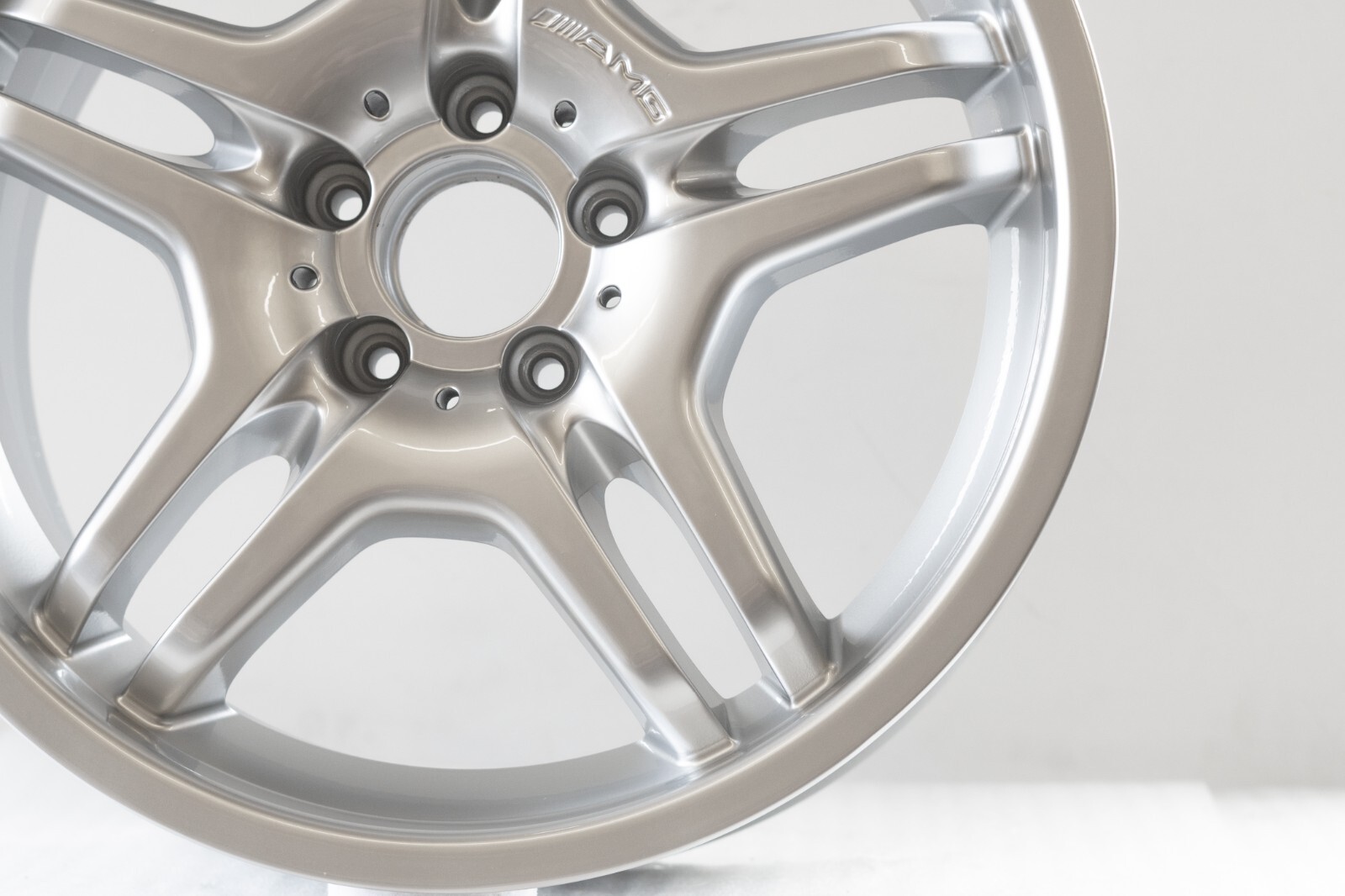 Mercedes CLK550 CLK55 CLK63 AMG 18" inch REAR rim OEM 2006 2007 2008 2009 Wheel - Image 5