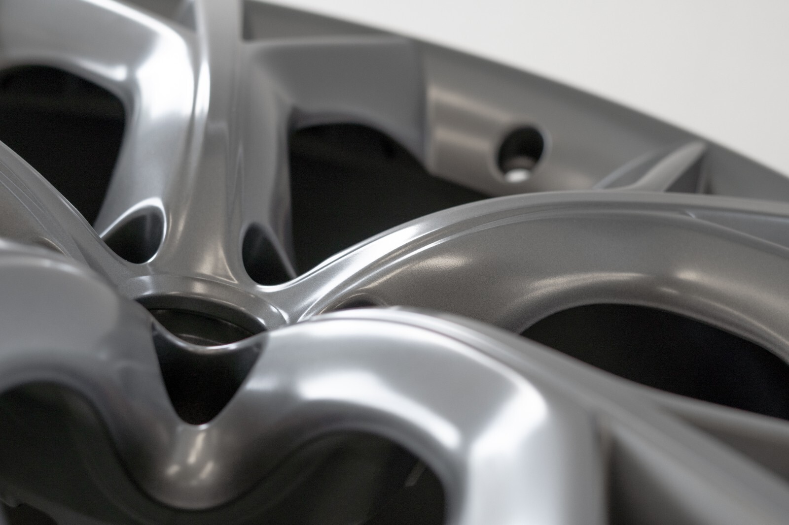 Jaguar F-Type 20" inch Rim OEM 2014-2020 Style 5040 Storm Wheel Set of 4 - Image 16