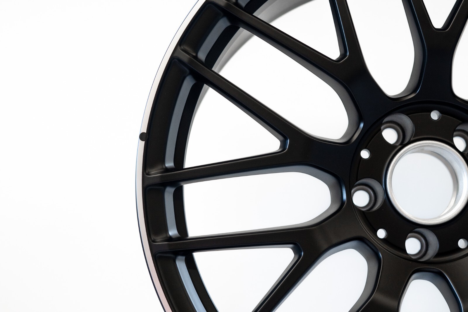 Mercedes C63 C63s AMG 19" Front rim OEM 2015 2016 2017 2018 2019 2020 2021 Wheel - Image 4