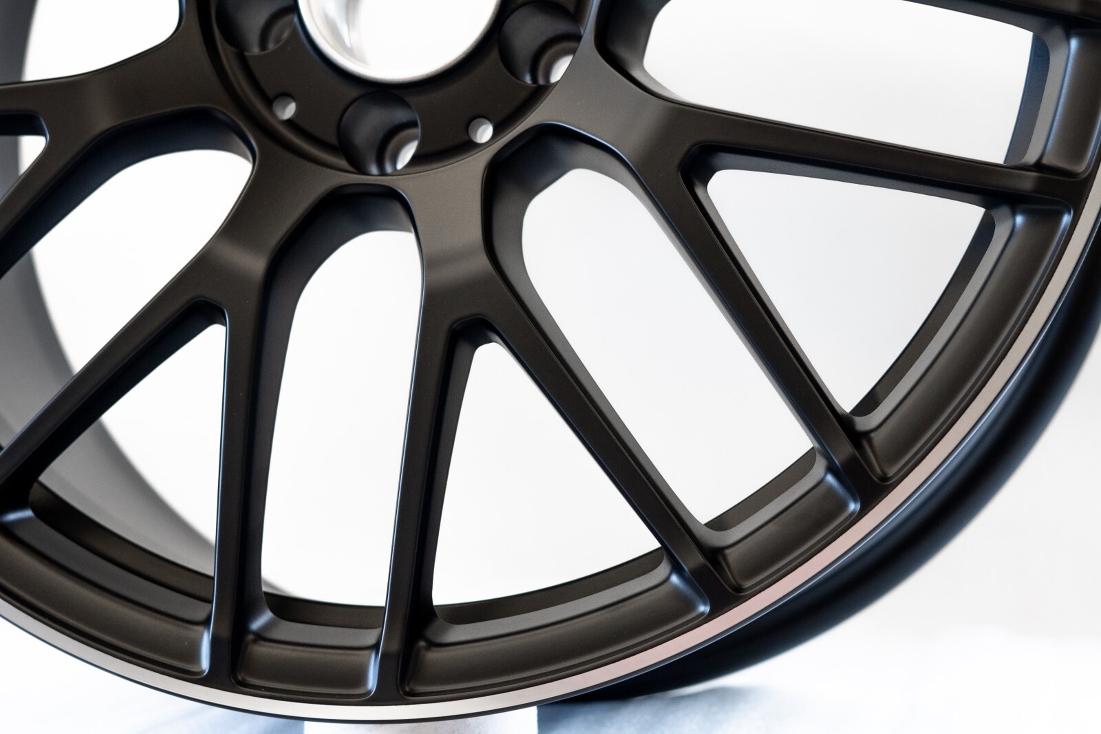 Mercedes C63 C63s AMG 19" Front rim OEM 2015 2016 2017 2018 2019 2020 2021 Wheel - Image 5