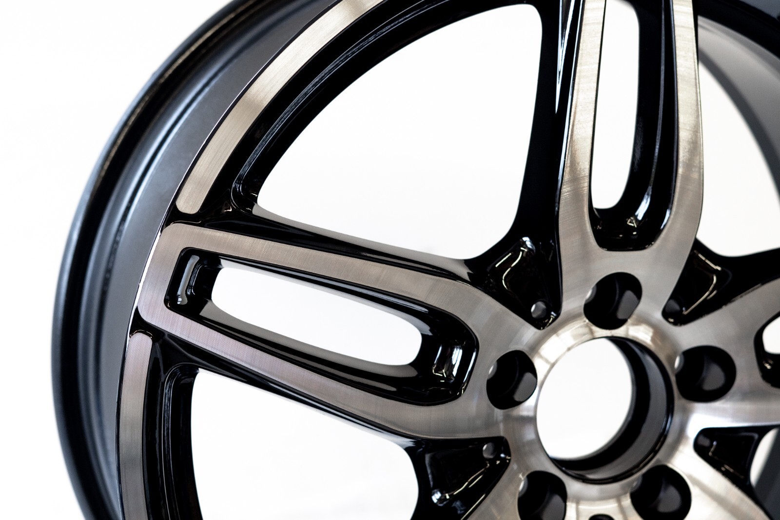 Mercedes B250 CLA250 18" inch rim OEM 2017 2018 2019 Genuine AMG Wheel SET – Image 11